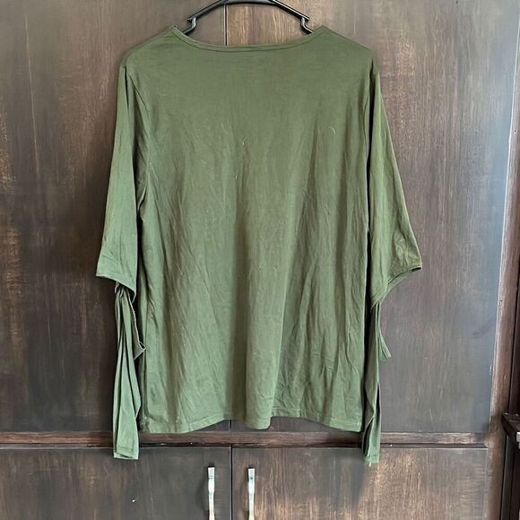 Fabletics Alexa Long-Sleeve Green Tee Size XL - Picture 3 of 6